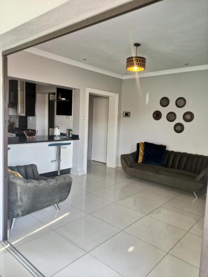 Olive Exclusive Villa Gaborone Exterior foto
